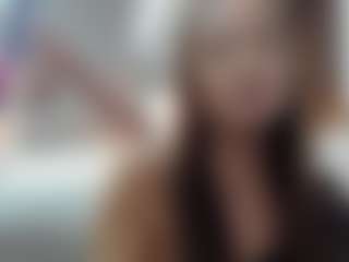 EmeraldKatt's Live Sex Cam Show