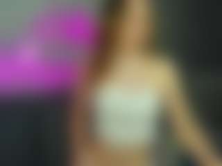 Live cam show with Emmaa-Kimm - Tease on crypto-cams