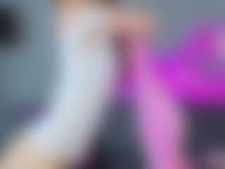 Live cam show with Emmaa-Kimm - Yoga on CamClone
