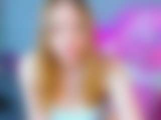 Live cam show with Emmaa-Kimm - Moaning on fapnchat