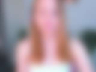 Live cam show with Emmaa-Kimm - Athletic on Fling VIP Chat