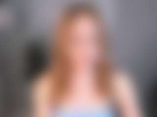 Live cam show with Emmaa-Kimm - Body Massage on Strip Flash - Live Sex Shows