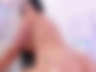 Live cam show with im-isabella1 - Nature on Cam Slut