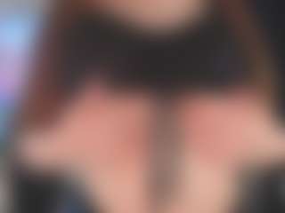Live cam show with IvelisseMotteshard - Green Eyes on studioflirtlive.com