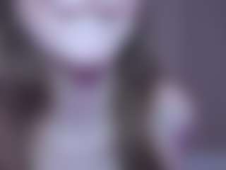 Live cam show with IvelisseMotteshard - Bikini on EXY