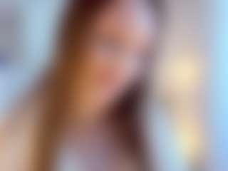 Live cam show with IvelisseMotteshard - Domination on sexytreat.net