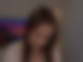 Live cam show with IvelisseMotteshard - Body Massage on Milfs Live