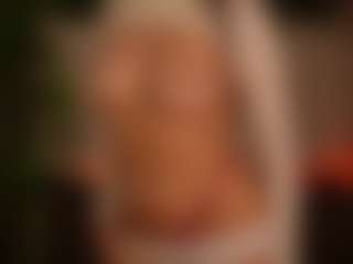 Live cam show with JayleeKrys - Cute on Dolls Live