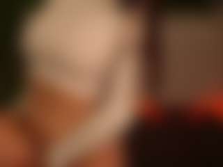 Live cam show with JayleeKrys - Cock Rating on Chatstar