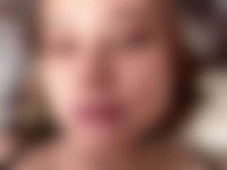 Live cam show with Julia - Pegging on xxxlivecams.org