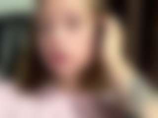 Julia's Live Sex Cam Show
