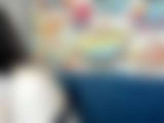 Live cam show with Kira-Be11 - Pretty on xDating