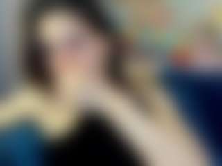 Live cam show with Kira-Be11 - Pregnant on xDating