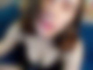 Kira-Be11's Live Sex Cam Show