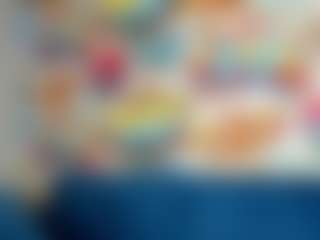 Live cam show with Kira-Be11 - Moaning on SquirtSoMuch