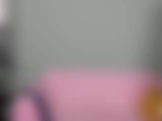 Live cam show with LeticiaRomano - Flashing on Uber Horny