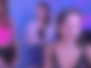Live cam show with luna-noct - Skinny on CamwithHer