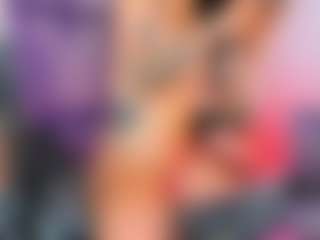 Live cam show with Meggan-Jobss - Thin on livesuperchat.net