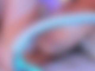 Live cam show with Nikky-sweet - Oil on SinfulBabes