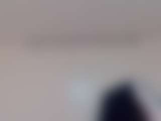 Oriana's Live Sex Cam Show