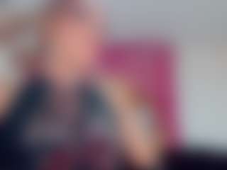Live cam show with Oriana - Big Cock on Camiplay Live