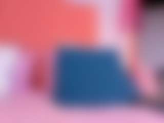 Live cam show with rosethompson19 - Double Penetration on Camsoda
