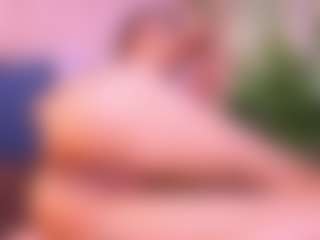 rosethompson19's Live Sex Cam Show