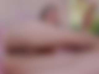 rosethompson19's Live Sex Cam Show