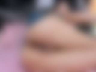 rosethompson19's Live Sex Cam Show