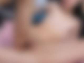 rosethompson19's Live Sex Cam Show