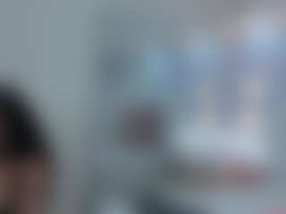 Live cam show with roxydomnin - Facial on Camsoda