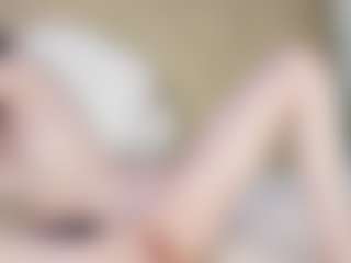 Sara-SweetXX's Live Sex Cam Show