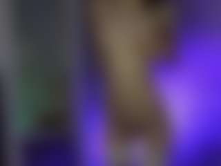 Sara-SweetXX's Live Sex Cam Show