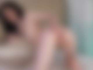 Sara-SweetXX's Live Sex Cam Show