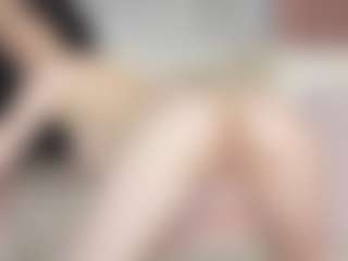 Live cam show with Sara-SweetXX - Petite on Camsoda