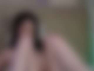 Live cam show with Sara-SweetXX - MILF Teen (18+) on CamClone
