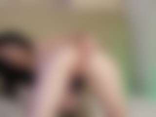 Live cam show with Sara-SweetXX - Deepthroat on 1on1-livenow