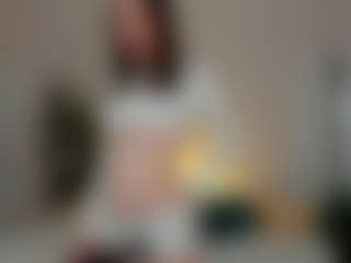Live cam show with Sasha-Misss - Tattoos Brown Hair on Camming Site