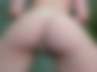Live cam show with Sasha-Misss - Doggy on Camsoda