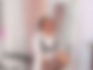 Live cam show with Scaarleett11 - Deepthroat on live18s.com