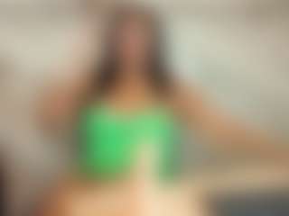 AmbberNixx MILF webcam performer live streaming