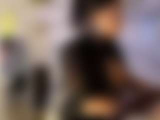 AmbberNixx MILF webcam performer live streaming