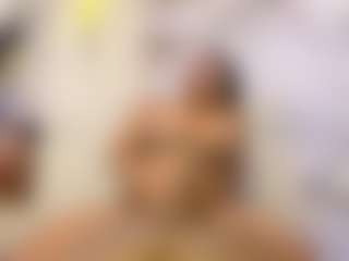 Live cam show with AmbberNixx - Butt Plug on StripNow