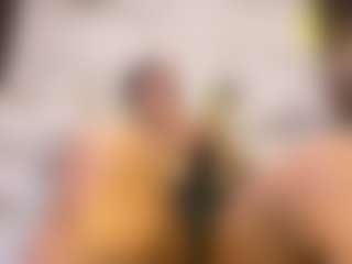 Live cam show with AmbberNixx - Middle Aged on makecum.org