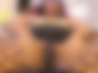 Live cam show with AmbberNixx - Mature MILF on hrnylive.com