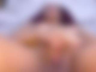 Live cam show with AmbberNixx - Fingering MILF on SpunkLive
