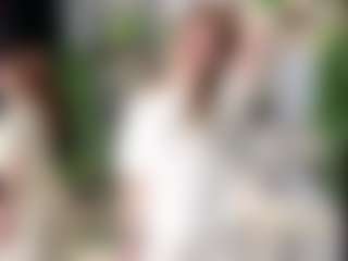 Live cam show with ColeneNicolau - Thin on chickslive.net