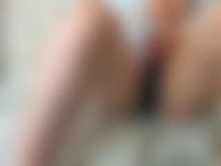 Live cam show with ColeneNicolau - Thin on Chatstar