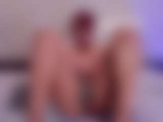 Live cam show with Emi-Ricci - Nipple Piercings on galaxygirlnitro.com