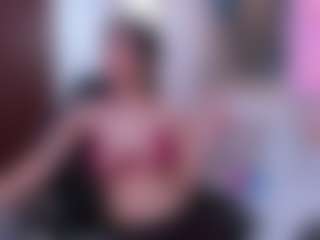Live cam show with fer-333 - Petite on Free Soda